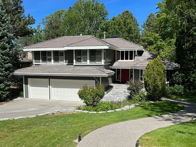 2720 Lake Ridge Shrs W — Photo 1