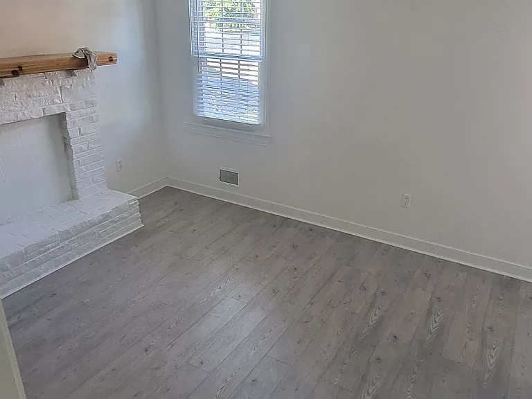 4220 McHoward Rd — Photo 19