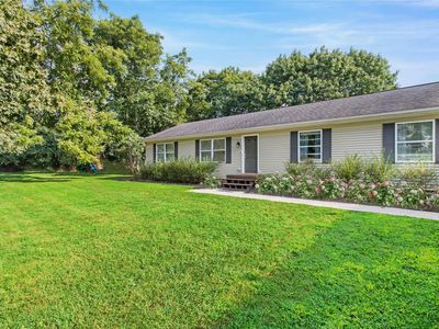 53 Lincoln Boulevard, East Moriches, NY, 11940