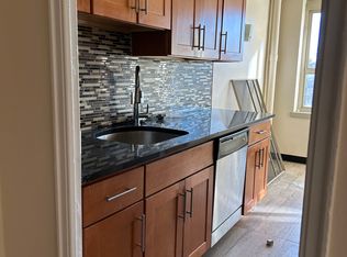 189-04 64th Ave #4B, Fresh Meadows, NY 11365