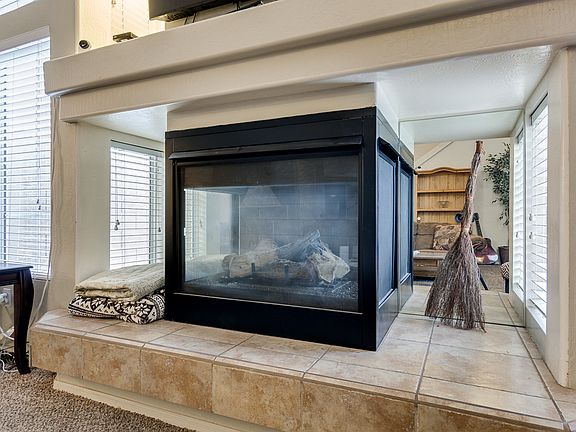 5th image of 31380 N Candlewood Dr