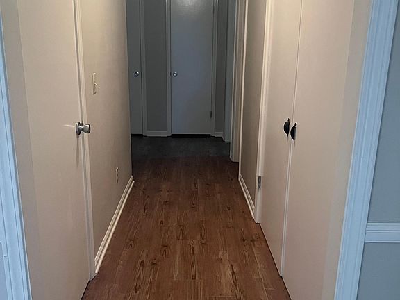 4th image of 954 Maplewood Dr
