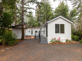 231 Horseshoe Bnd, Florence, OR 97439