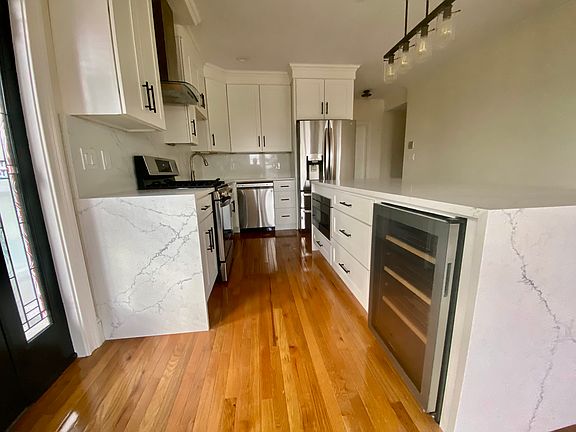 4th image of 74 Union St #3