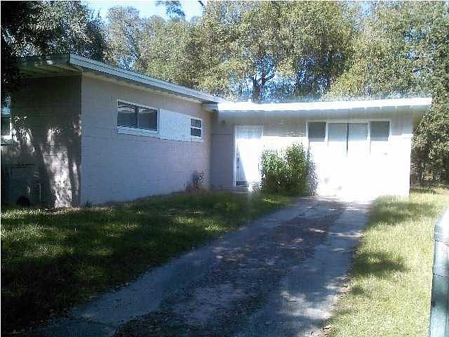 2nd image of 2 Dorsay Ln