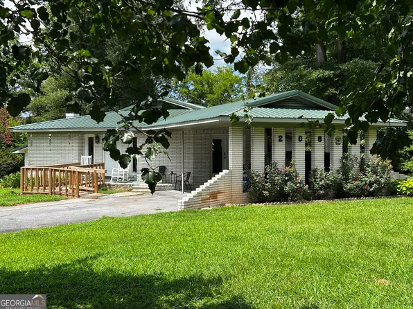 208 Kentucky Dr NE, Calhoun, GA 30701