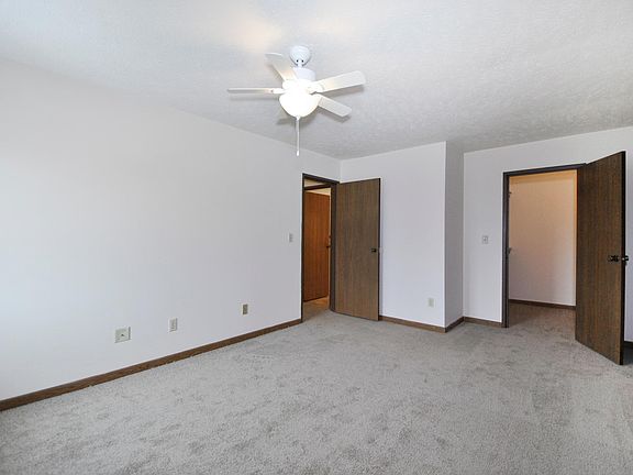 2nd image of 1131 Michigan Ave E APT 9