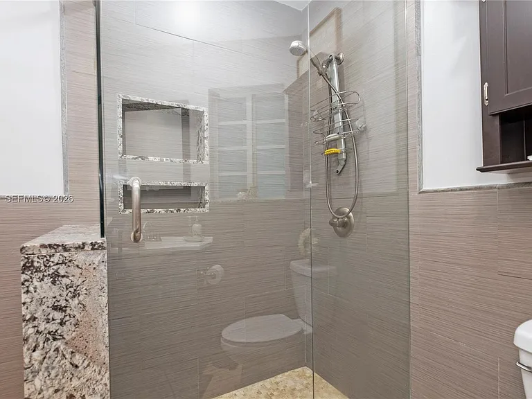 1723 NE Miami Gardens Dr #235 — Photo 6
