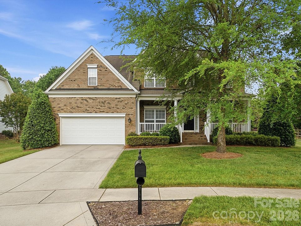1st image of 2027 Fripp Ln
