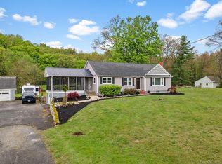 1327 County Route 17, Walden, NY 12586