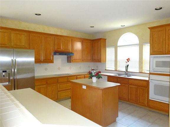 5th image of 3612 Briarcliff Dr