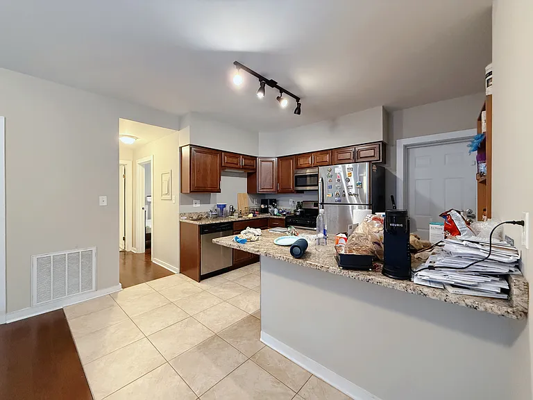 307 S Negley Ave #2 — Photo 4