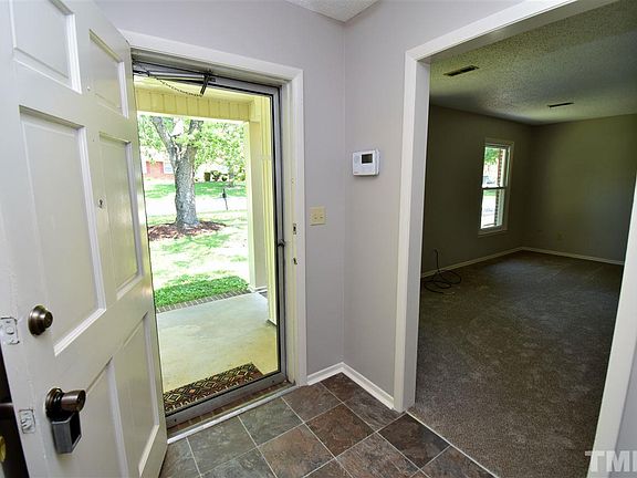 3rd image of 2721 Westchester Dr