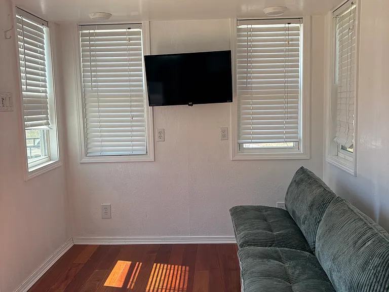 330 Willow Bend Dr #D1 — Photo 3