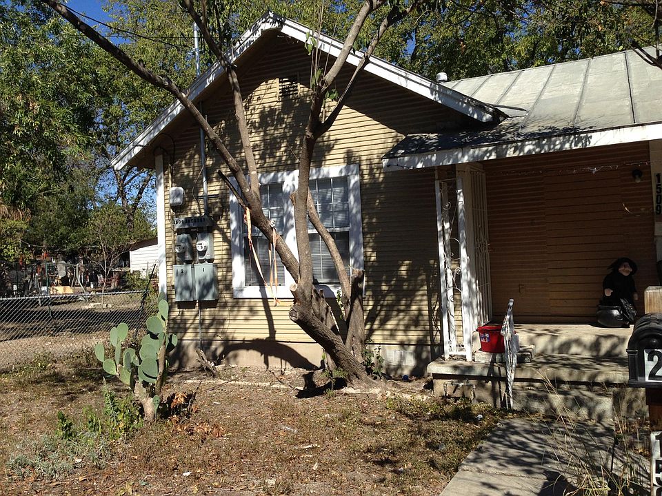 1st image of 1509 Amestoy St