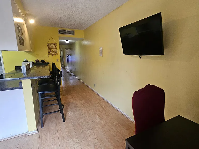 4189 Mississippi Ave — Photo 7