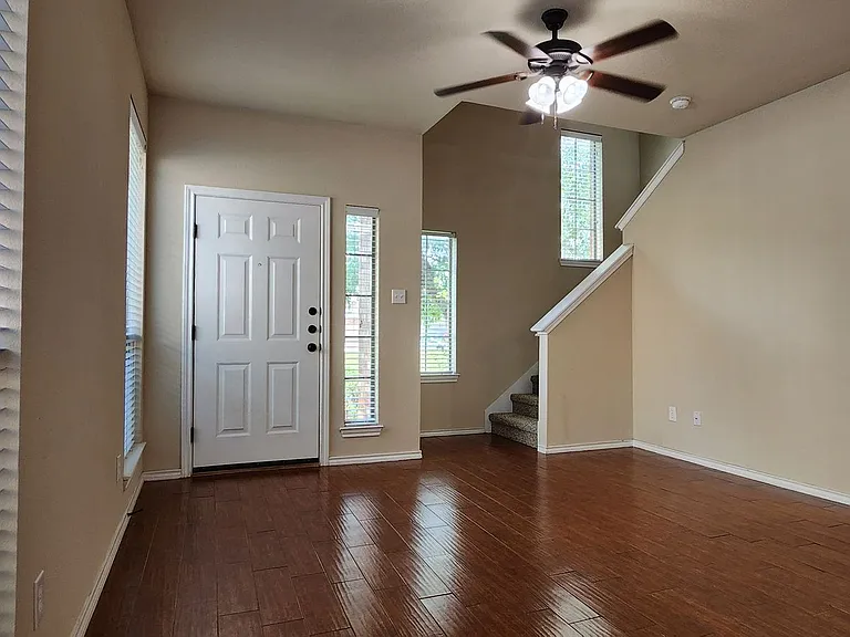 122 Sierra Rose Loop — Photo 4