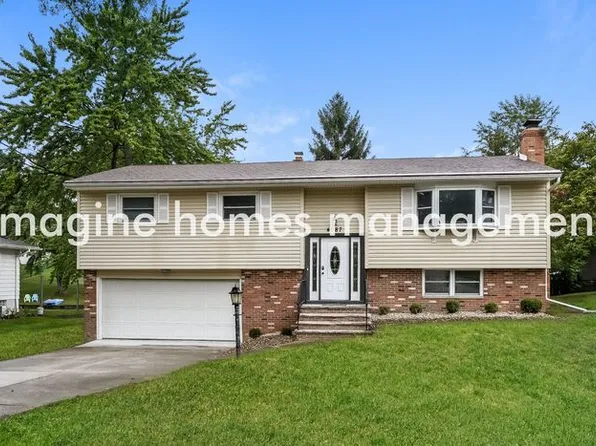 4087 Blossom Ct, Brunswick, OH 44212