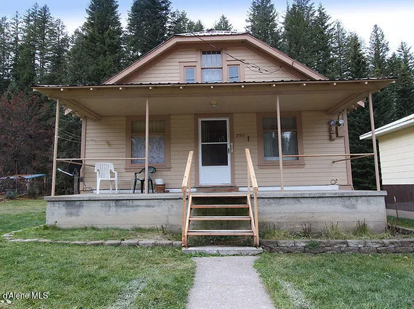 250 Copper St, Mullan, ID 83846