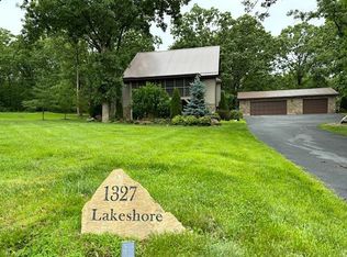 1327 Lakeshore Dr, Cuba, MO 65453