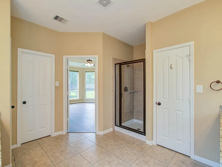 21331 Parham Cir — Photo 27