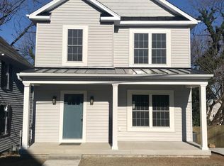 703 Lee Ave, Fredericksburg, VA 22401