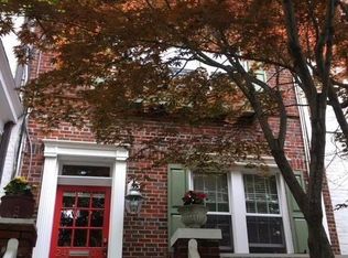 2407 Tunlaw Rd NW #1, Washington, DC 20007