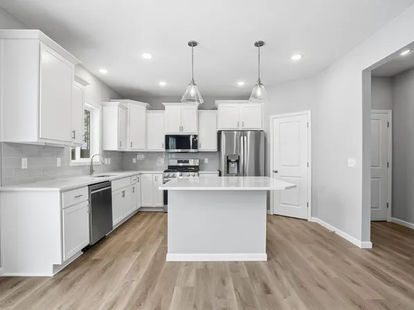 2055 Coneflower Point, Buffalo, MN 55313
