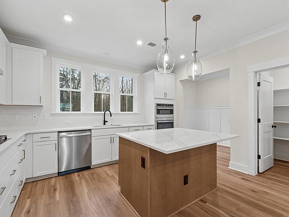 6th image of this home
