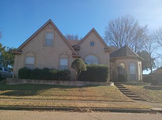 5496 Millers Glen Ln, Memphis, TN 38125