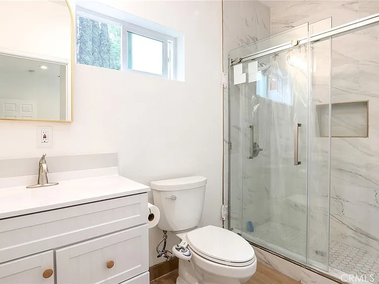 268 Macalester Dr — Photo 16