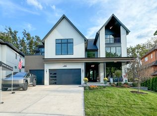 842 Wellner Rd #1, Naperville, IL 60540