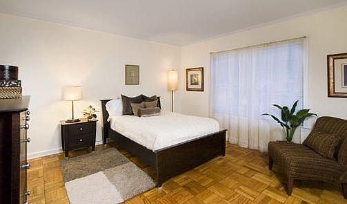 2nd image of 106 Thornton Rd #1