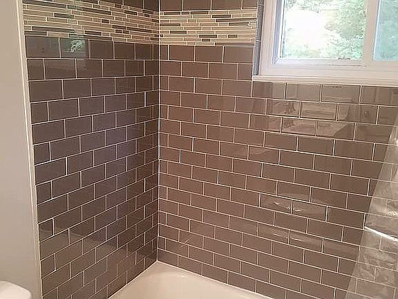 5th image of 1410 Laurel Valley Dr #1