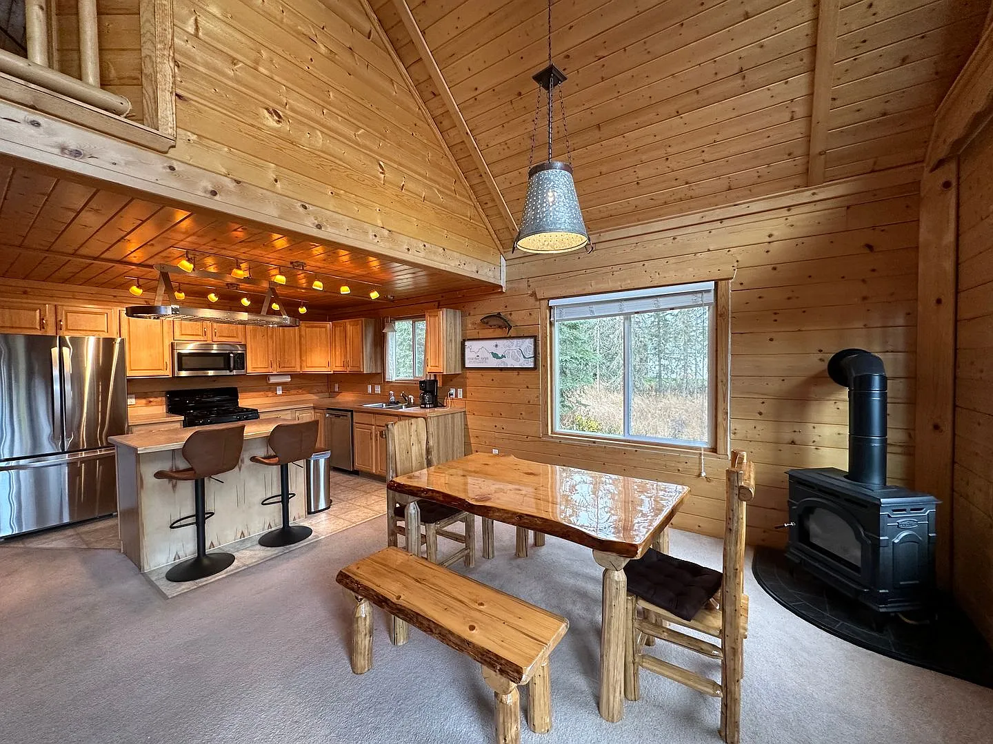 Seasonal Furnished Home! — Photo 2