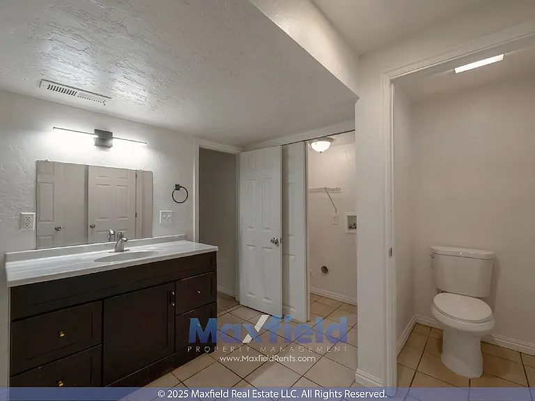 2722 N Double Eagle Dr — Photo 30
