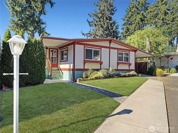 2500 S 370th Street #12, Federal Way, WA 98003