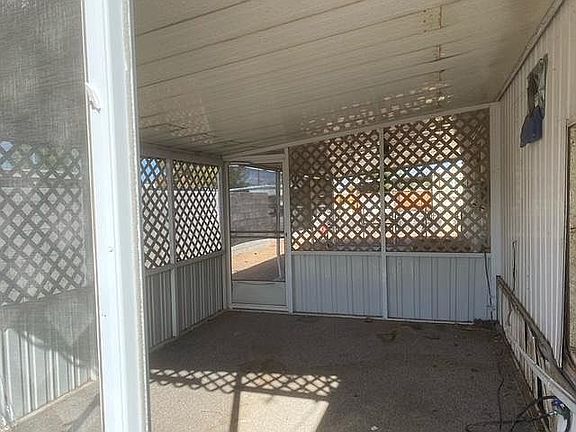 5th image of 3927 E Balsam Ave