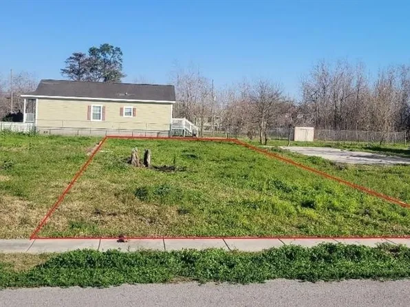 2133 Jourdan Ave, New Orleans, LA 70117