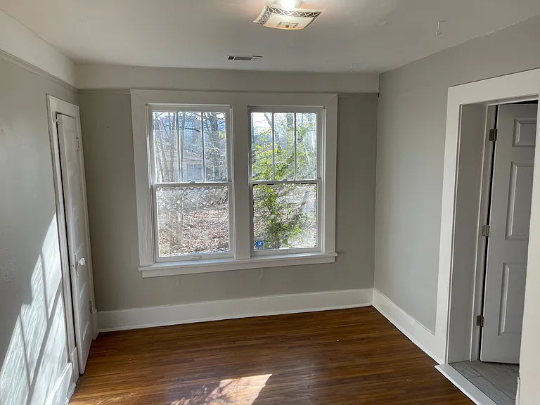 322 Rose St — Photo 14