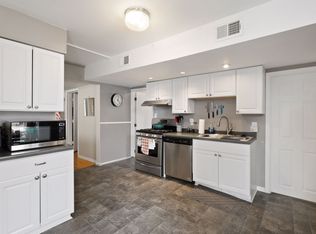 1109 Washington St NE #1, Minneapolis, MN 55413