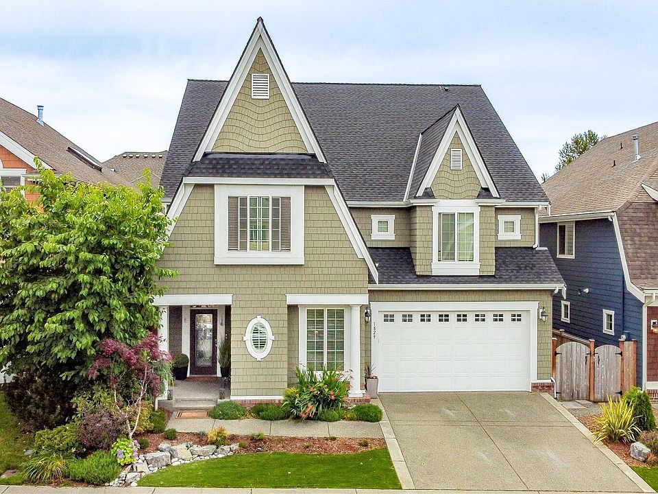 1st image of 1829 SE 8th Place