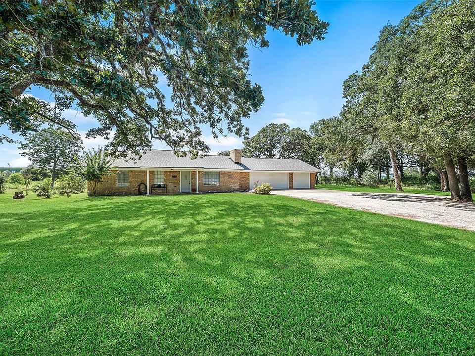 1st image of 25739 Old Howth Rd