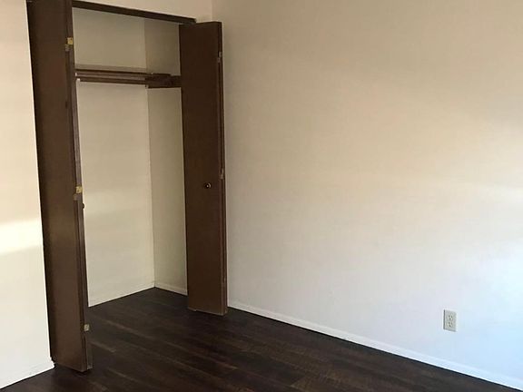 4th image of 101 147th Ave SE APT 2
