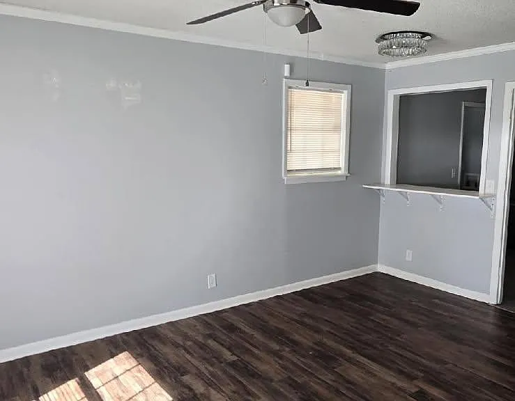 2235 Poinsettia Cir — Photo 12