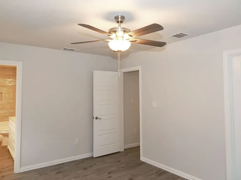 7311 Farm To Market Rd #1886-105 — Photo 18