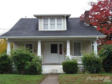 1st image of 426 Hollywood Dr