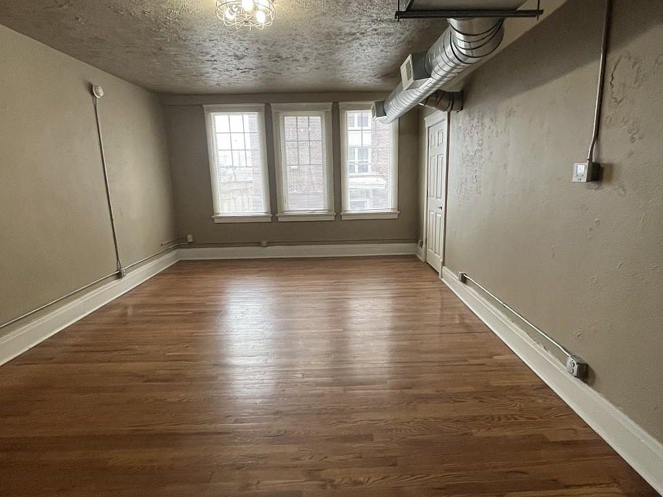 1st image of 2243 Jones St Unit 203