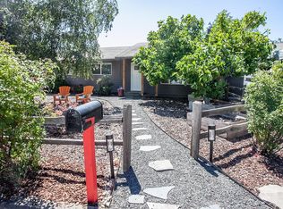 1020 Hi Land Ct W, The Dalles, OR 97058