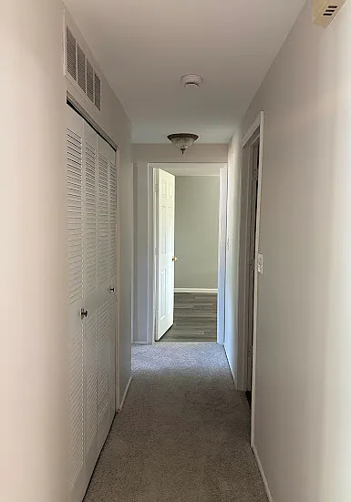 3 bed, 1.5 bath, 1452 sqft, $3,500 — Photo 2